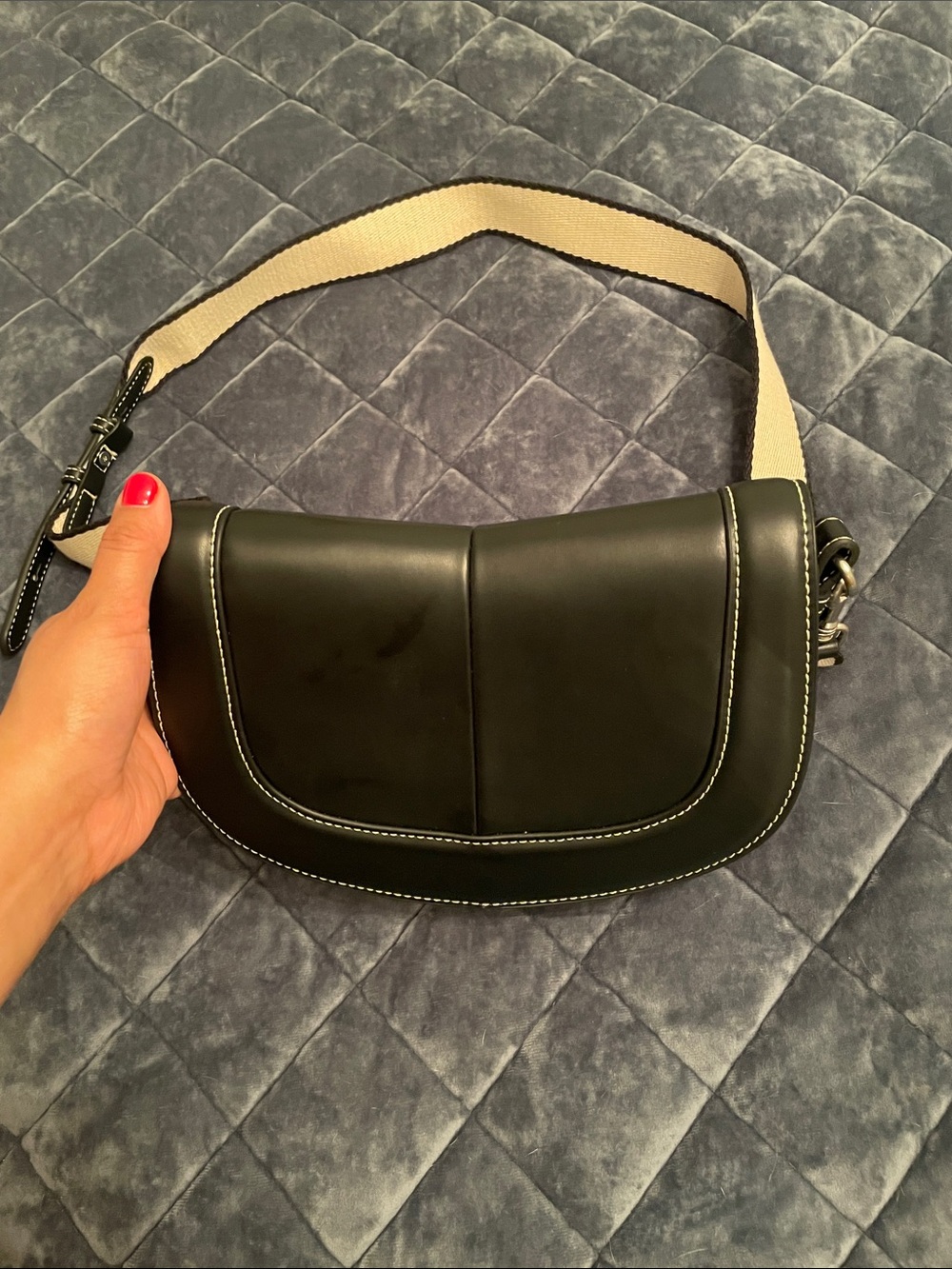 Zara Leather Saddle Crossbody Bag in Black - Picture 2 of 5